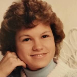 Meet your Posher, Debbie